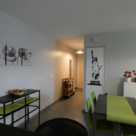 Résidence L'eden Cap - 2 Pièces Pour 2 Personnes 394 Aix-les-Bains
