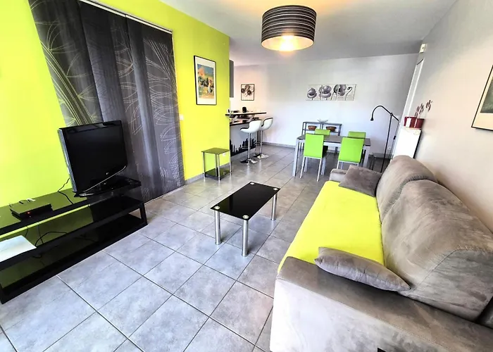 Appartement L'eden Cap - 2 Pieces Avec Emplacement Ideal Au Bord Du ! Mae-0394 *